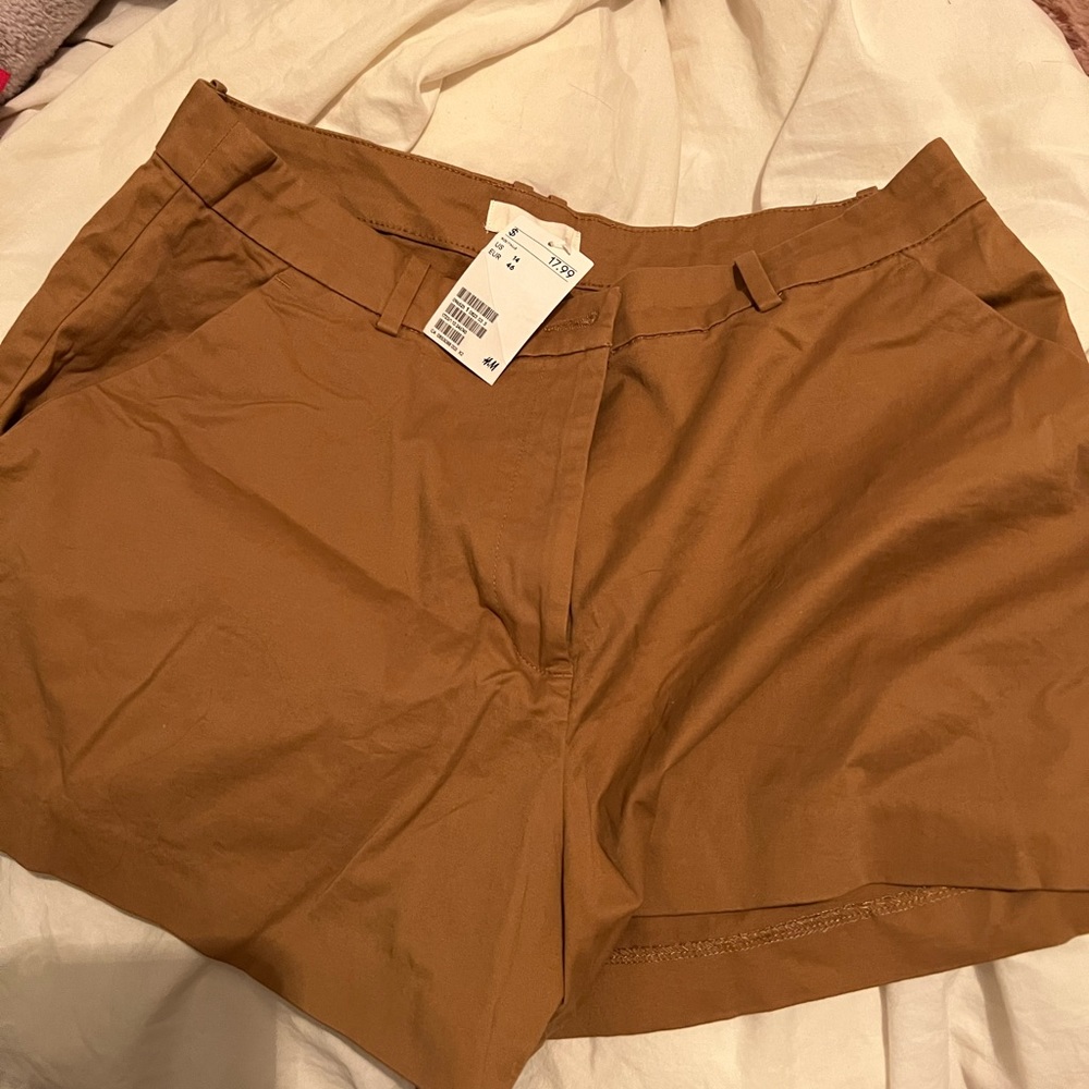 h&m short